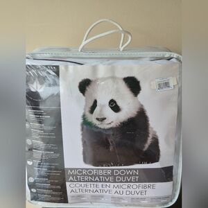 Canadian Down & Feather Co. Microfiber Down Alternative Duvet Washable Comforter